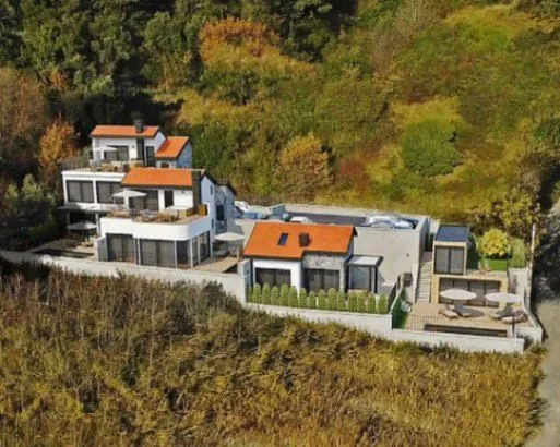 Sale, house, 273m², Tivat, Crna Gora