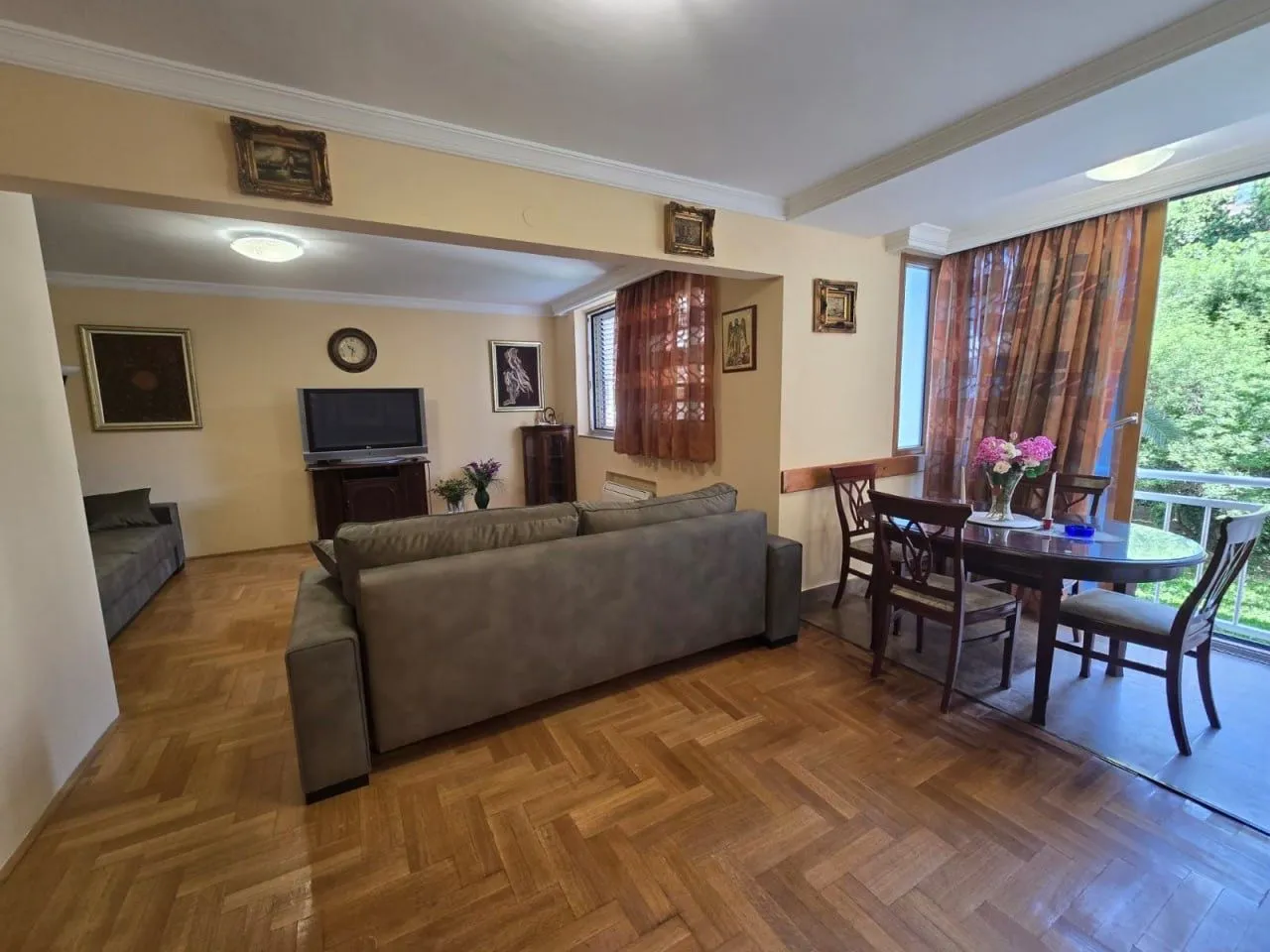 Sale, two bedroom apartment, 74m², Centar, Budva