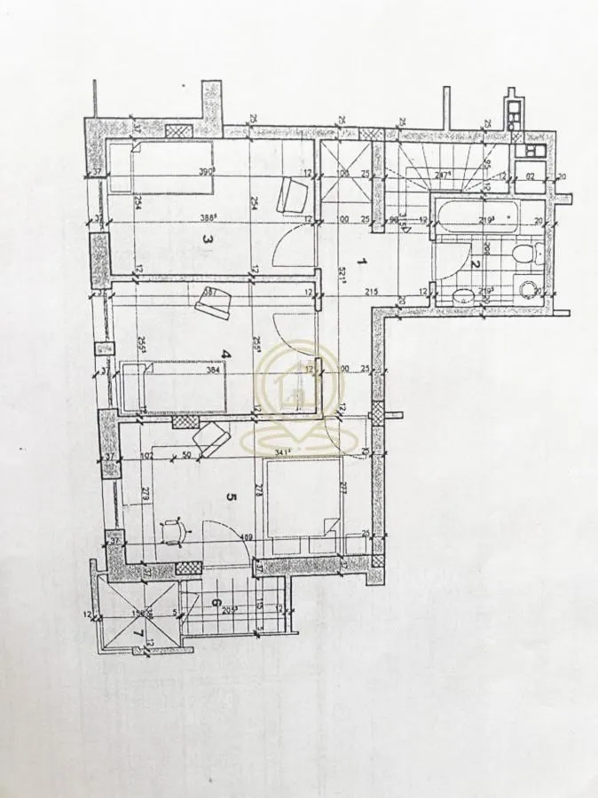 Prodaja, četvorosoban stan, 101m², Adamovićevo Naselje, Novi Sad Sve Podlokacije