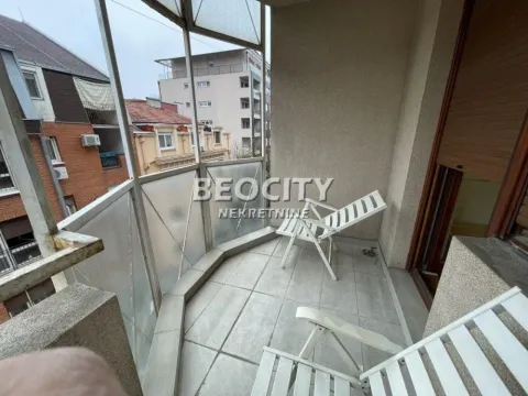 Izdavanje, četvorosoban stan, 101m², Vukov Spomenik, Zvezdara Sve Podlokacije - image 15