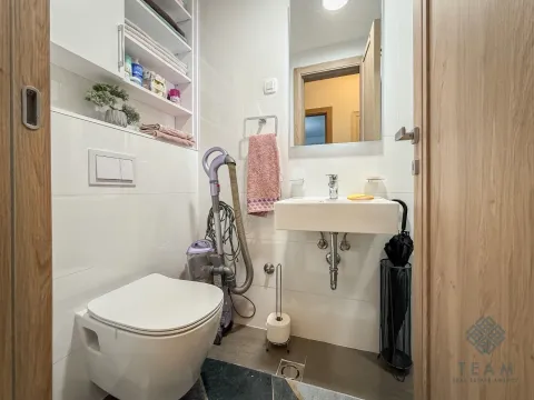 Sale, two bedroom apartment, 69m², Master Kvart, Podgorica - image 13