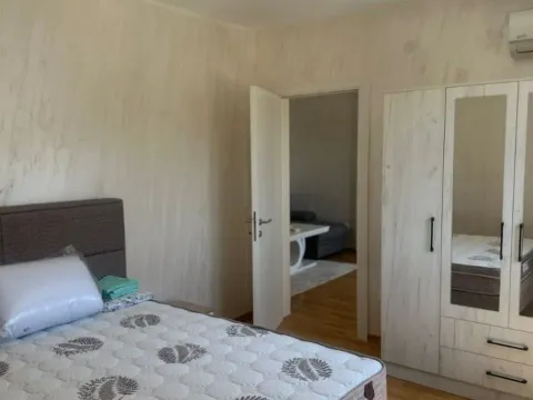 Rent, two bedroom apartment, 75m², Pod Kuk, Tivat - image 3