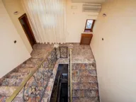 Sale, house, 800m², Gorica C, Podgorica - image 10