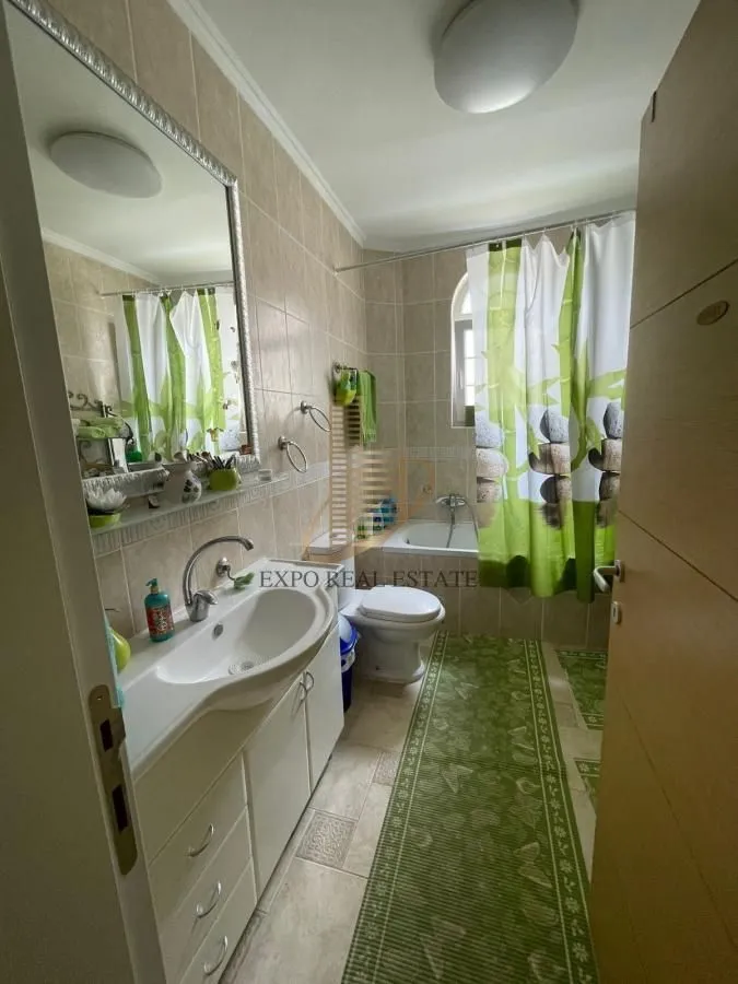 Rent, house, 400m², Veternička rampa, Novi Sad Sve Podlokacije