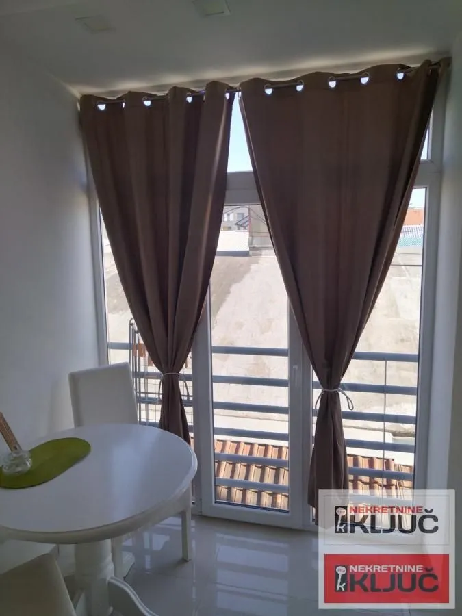 Prodaja, jednosoban stan, 24m², Kej, Novi Sad Sve Podlokacije