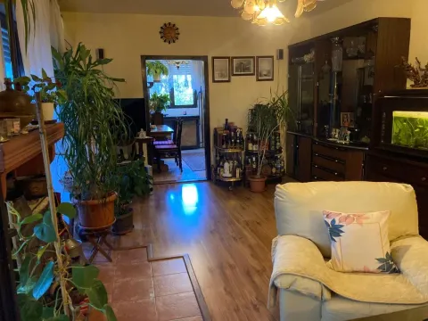 Prodaja, kuća, 285m², Dalmatinska ulica, Podgorica - image 4