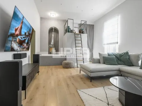 Prodaja, dvosoban stan, 130m², Stari Grad, Beograd - image 4