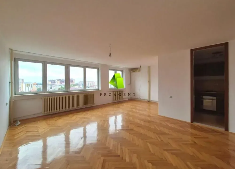 Izdavanje, četvorosoban stan, 95m², Medijana, Niš