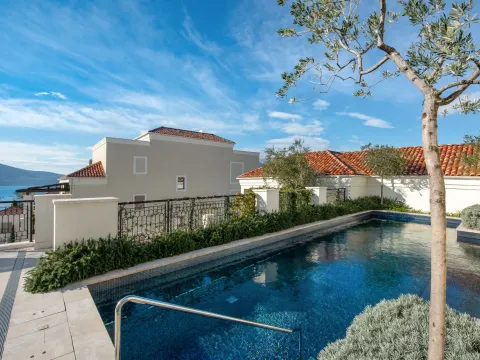 Prodaja, dvosoban stan, 135m², Porto Montenegro, Tivat - image 18