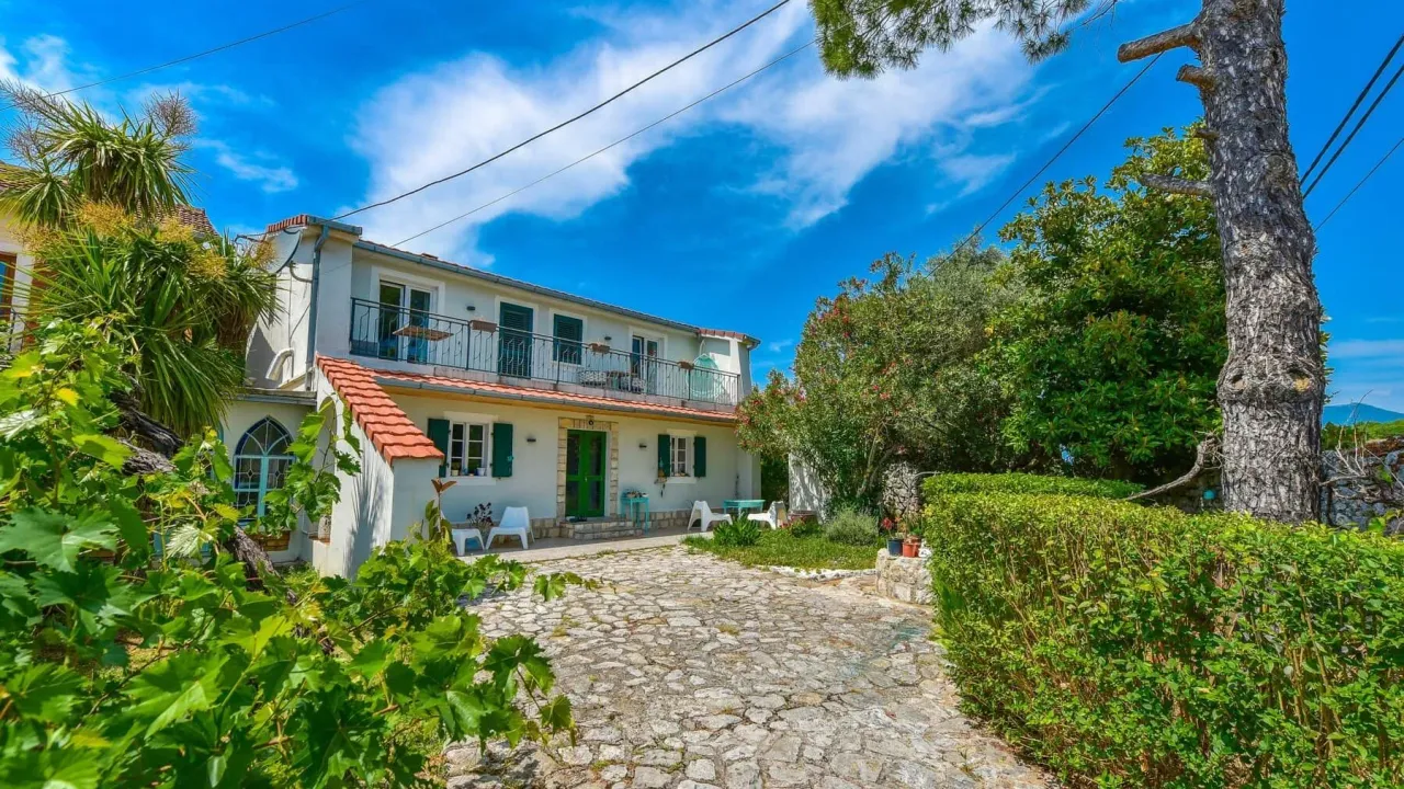 Sale, house, 150m², Radanovići, Kotor