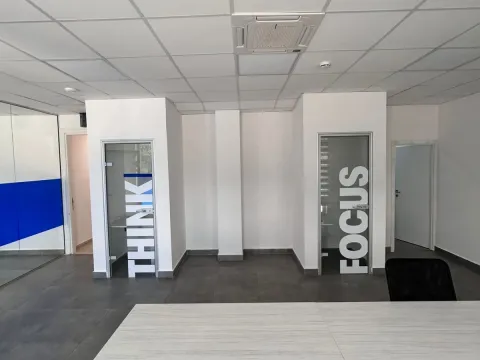 Rent, two bedroom apartment, 150m², Bečići, Budva - image 5