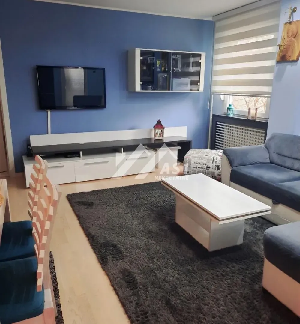 Izdavanje, dvosoban stan, 63m², Sajam, Novi Sad Sve Podlokacije