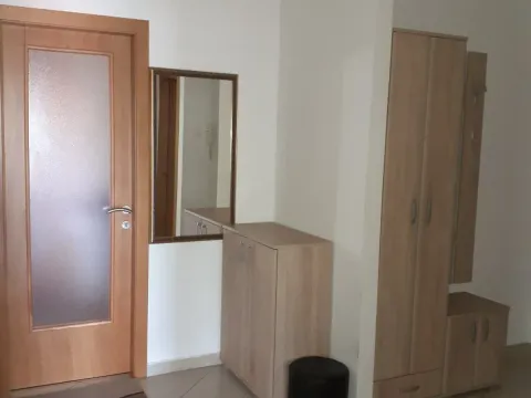 Izdavanje, stan, 95m², Blok 9, Podgorica - image 7