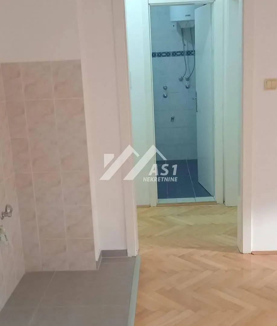 Izdavanje, jednosoban stan, 47m², Telep, Novi Sad Sve Podlokacije