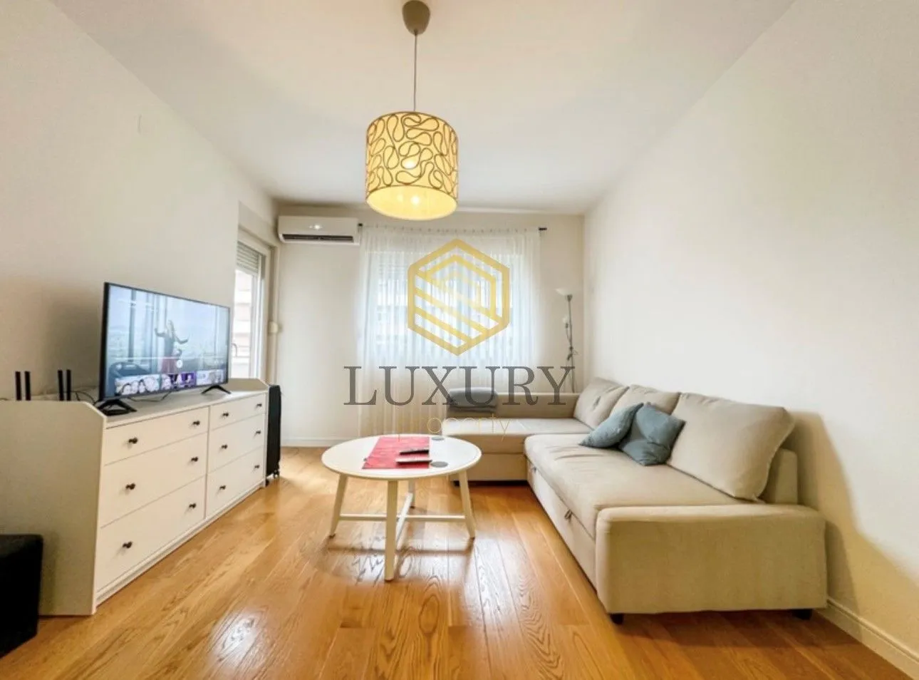 Rent, one bedroom apartment, 49m², Central Point, Podgorica