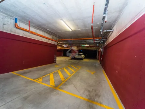 Prodaja, trosoban stan, 82m², Stari Aerodrom, Podgorica - image 10