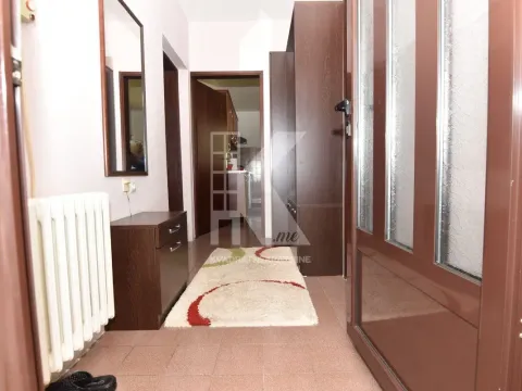Rent, house, 340m², Masline, Podgorica - image 14