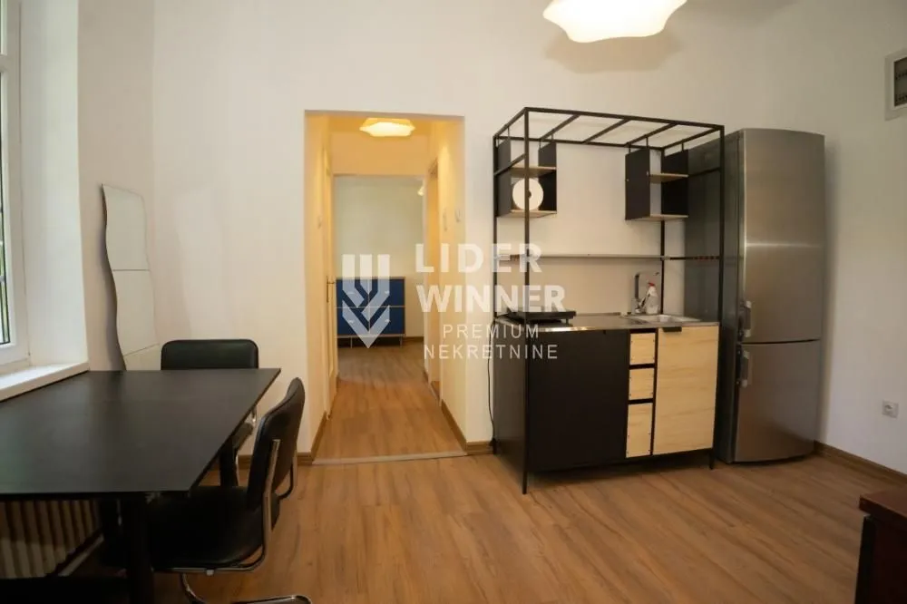Rent, three bedroom apartment, 63m², Stari Grad, Beograd