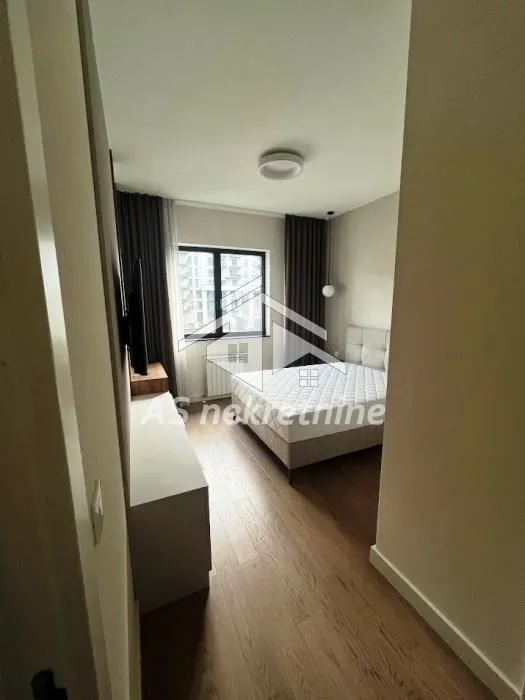 Rent, three bedroom apartment, 79m², Savski Venac, Beograd