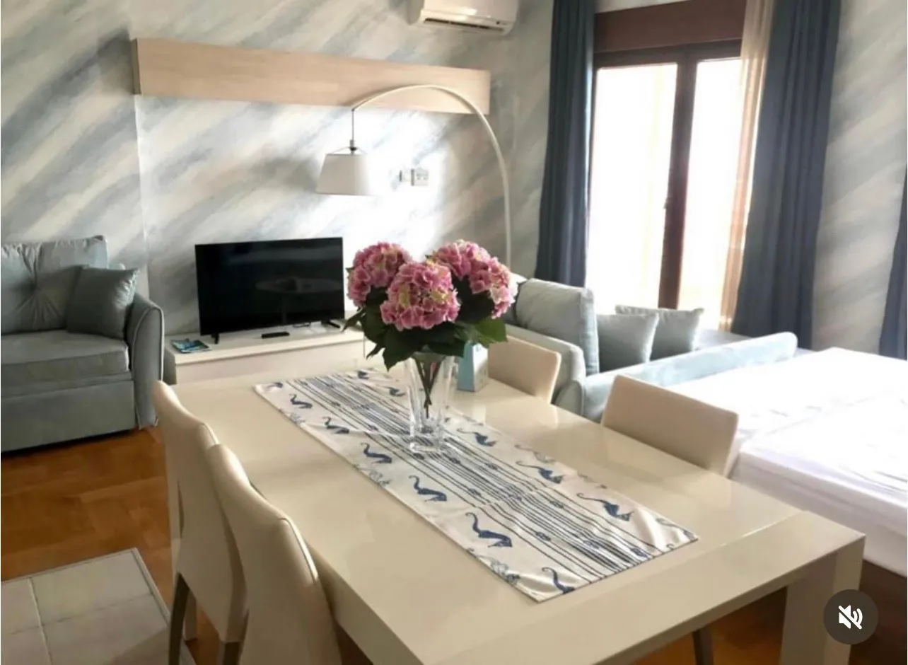 Sale, one bedroom apartment, 45m², Bečići, Budva