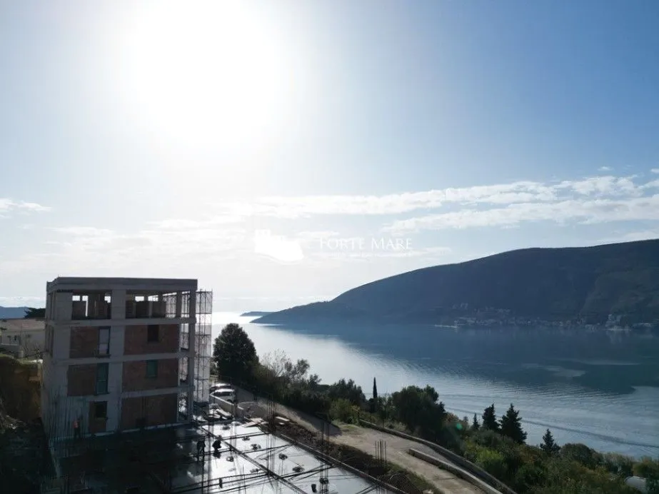 Prodaja, kuća, 88m², Topla, Herceg Novi