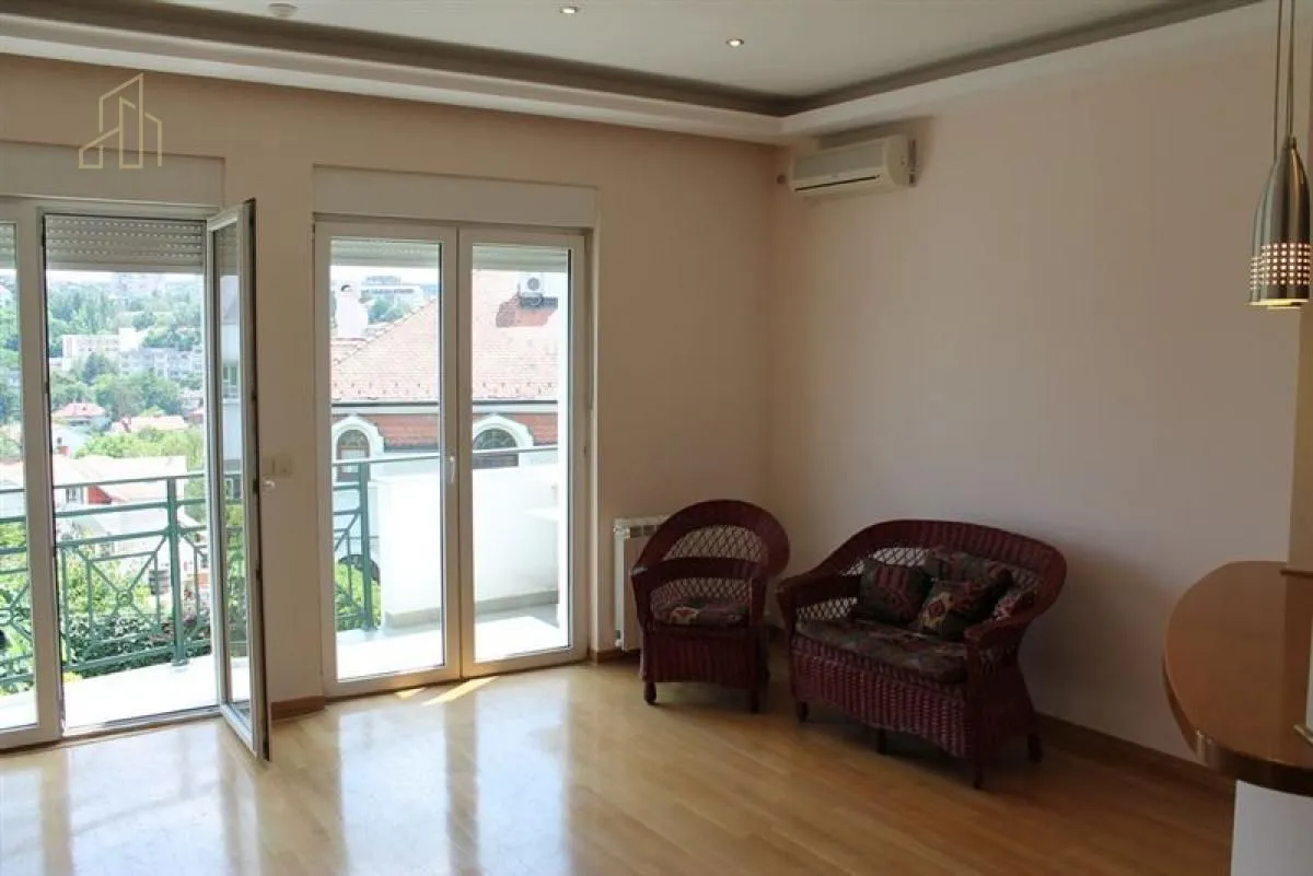 Sale, house, 200m², Savski Venac, Beograd