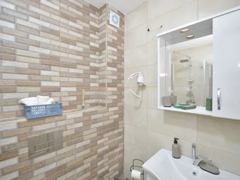 Prodaja, jednosoban stan, 38m², Budva, Crna Gora - image 20