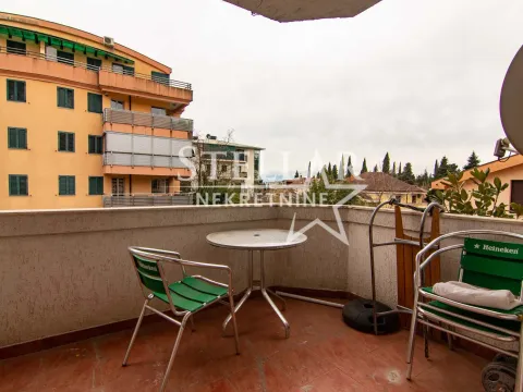 Izdavanje, trosoban stan, 115m², Gorica C, Podgorica - image 13