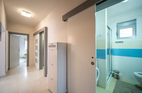 Prodaja, kuća, 484m², Stoliv, Kotor - image 10