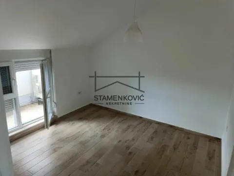 Prodaja, dvosoban stan, 57m², Blok 8, Petrovaradin - image 6