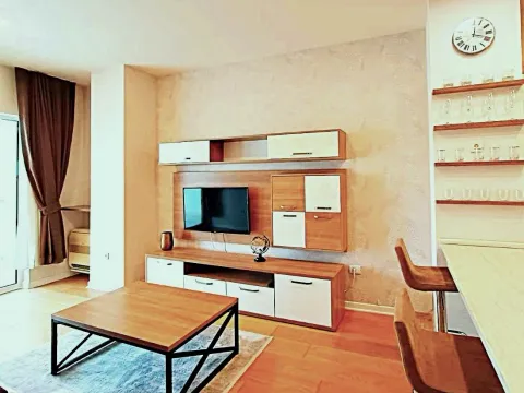 Izdavanje, jednosoban stan, 54m², Slovenska Plaža, Budva - image 5