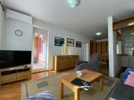 Izdavanje, dvosoban stan, 50m², Grbavica, Novi Sad Sve Podlokacije - image 3