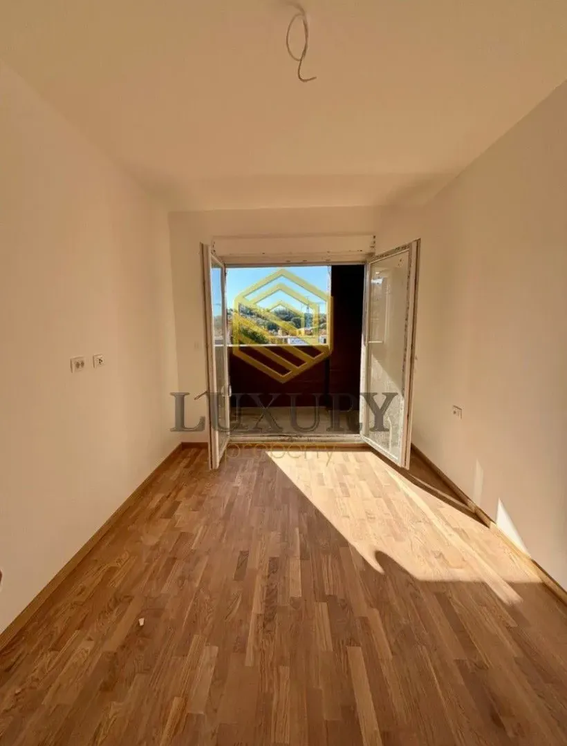 Prodaja, dvosoban stan, 73m², Zabjelo, Podgorica