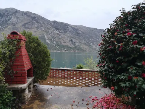 Sale, house, 104m², Stoliv, Kotor - image 15
