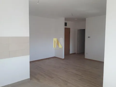 Izdavanje, dvosoban stan, 47m², Telep, Novi Sad Sve Podlokacije