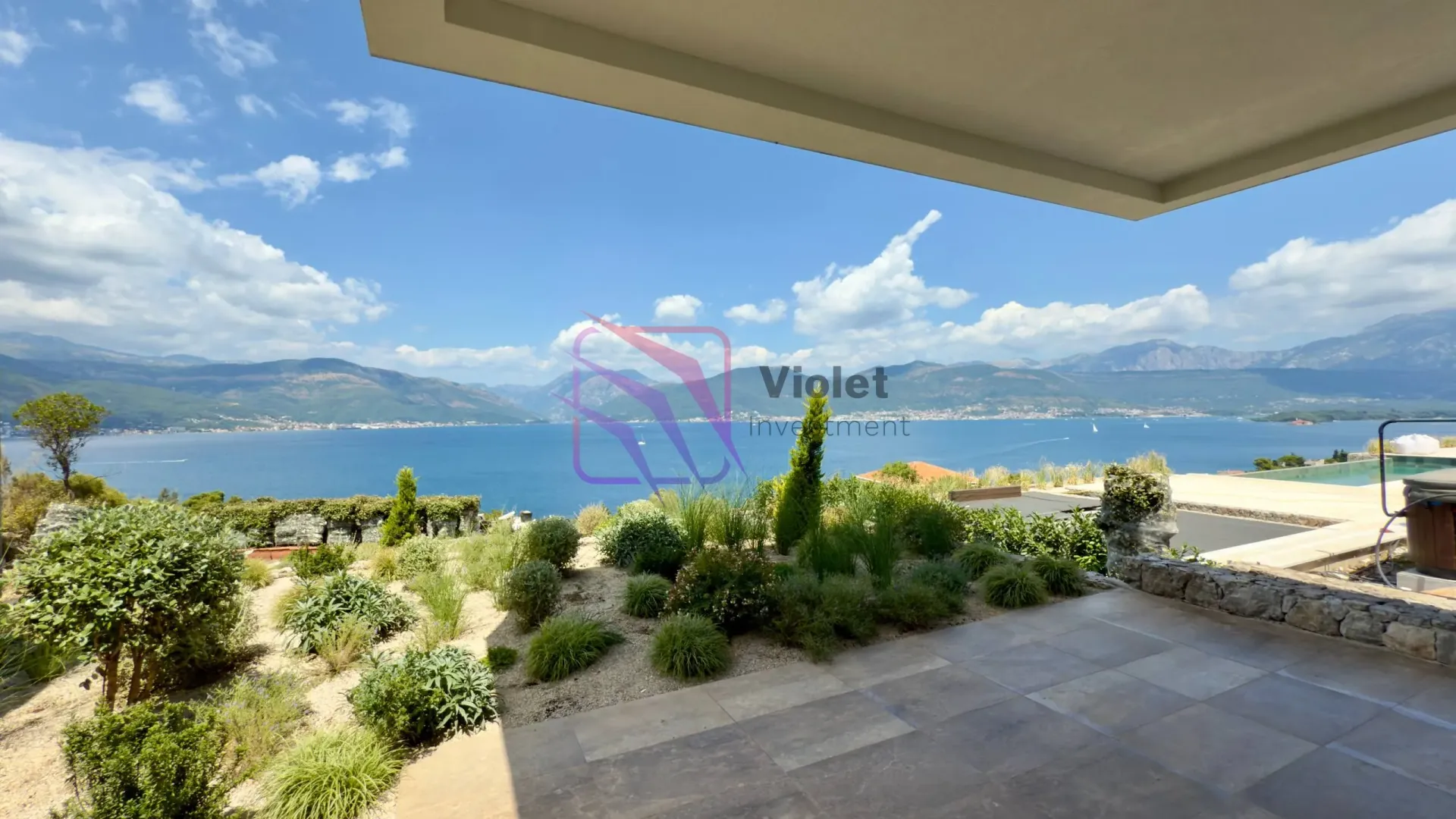 Prodaja, kuća, 350m², Krašići, Tivat
