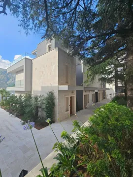 Prodaja, jednosoban stan, 108m², Stoliv, Kotor - image 11