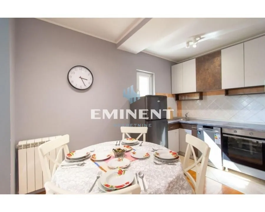 Rent, two bedroom apartment, 46m², Vračar Hram, Vračar Sve Podlokacije