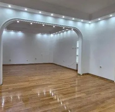 Izdavanje, četvorosoban stan, 144m², Vračar Sve Podlokacije, Beograd - image 3