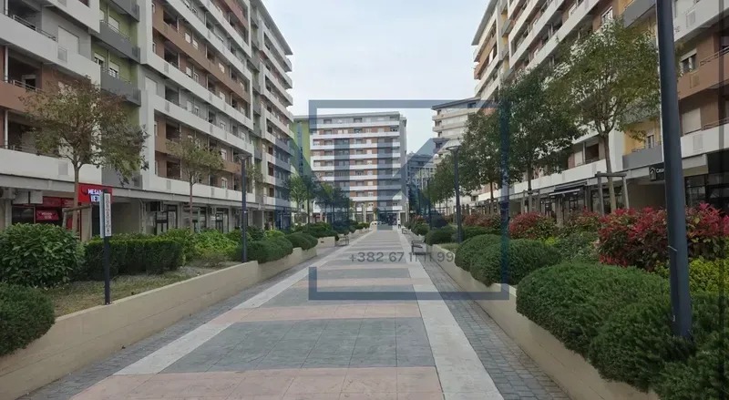 Rent, office space, 55m², Central Point, Podgorica