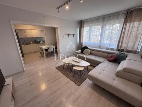 Stan in Zemun Sve Podlokacije