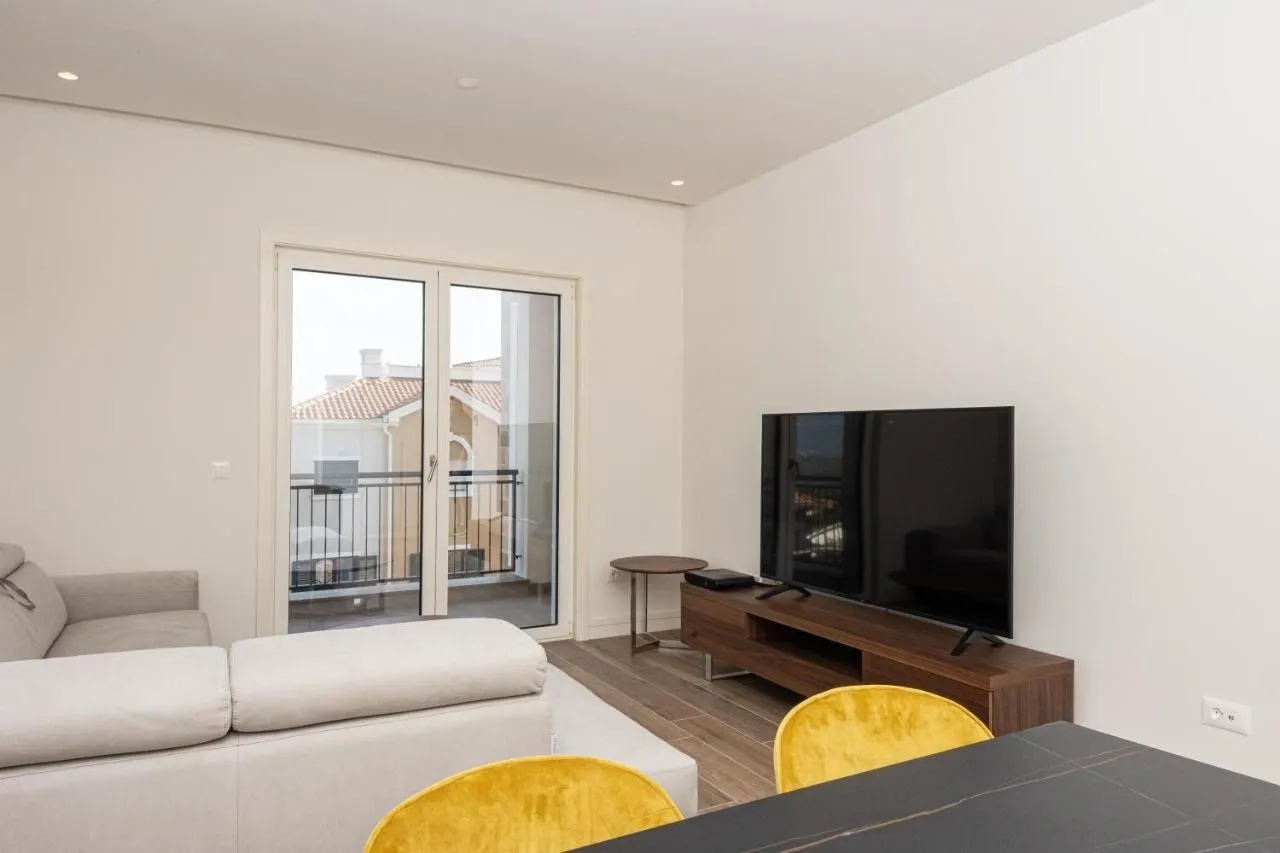Prodaja, jednosoban stan, 62m², Luštica, Tivat
