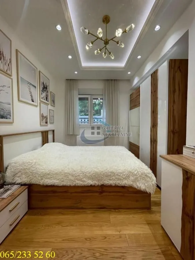 Prodaja, četvorosoban stan, 175m², Savski Venac, Beograd