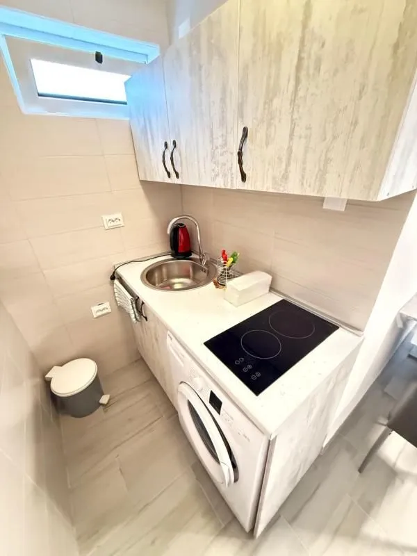 Prodaja, kuća, 68m², Sutomore, Bar
