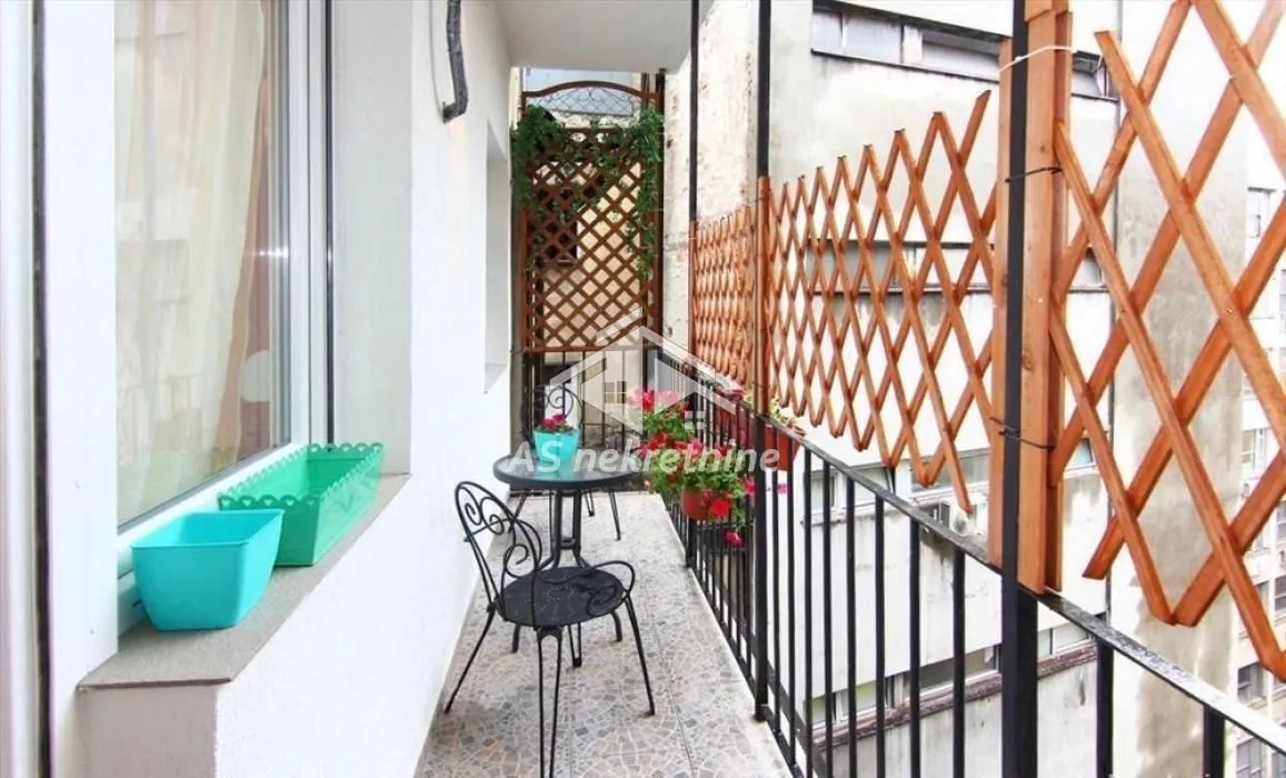 Rent, two bedroom apartment, 53m², Stari Grad, Beograd