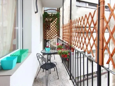 Rent, two bedroom apartment, 53m², Stari Grad, Beograd - image 12