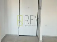 Prodaja, jednosoban stan, 45m², Stari Aerodrom, Podgorica - image 9