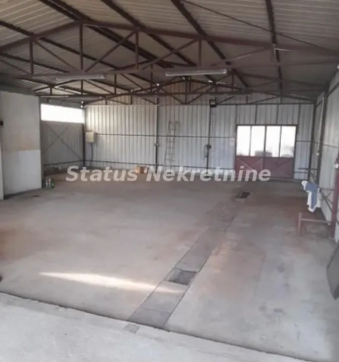 Izdavanje, poslovni prostor, 140m², Futog, Novi Sad Sve Podlokacije