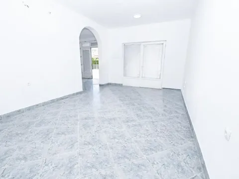 Rent, office space, 46m², Masline, Podgorica - image 2