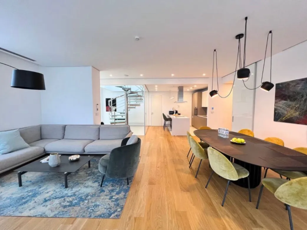 Prodaja, četvorosoban stan, 511m², Dukley Gardens, Budva